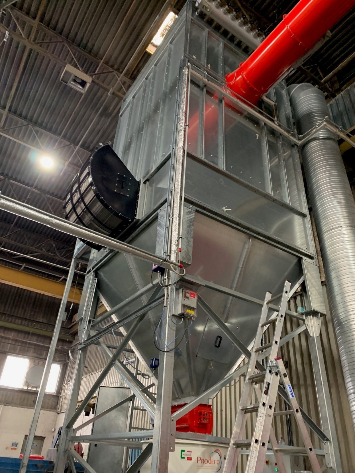 Atex shredding dust extraction for recycling industry