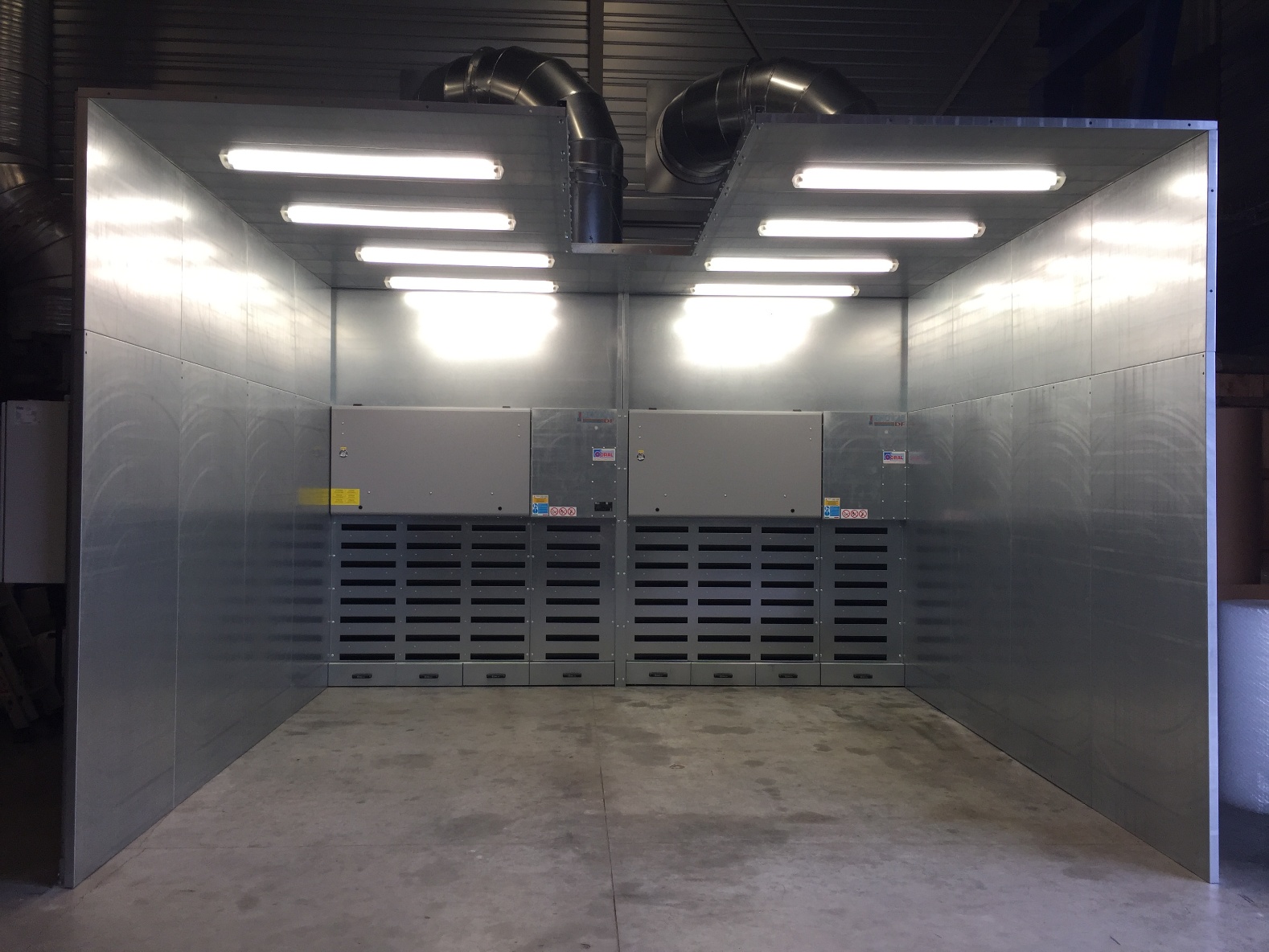 Grinding steel booth for a sigma Kneader Mixers manufacturer