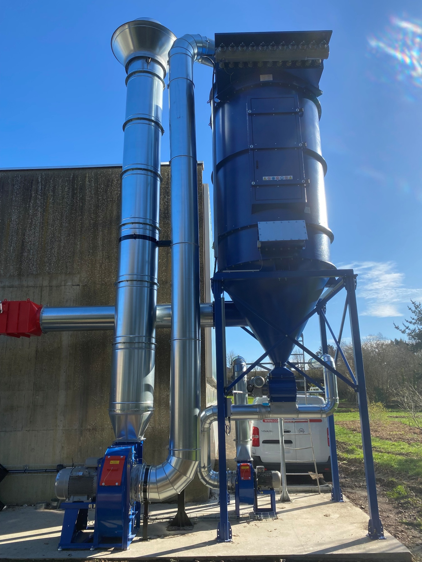 ATEX wood extraction system for a school