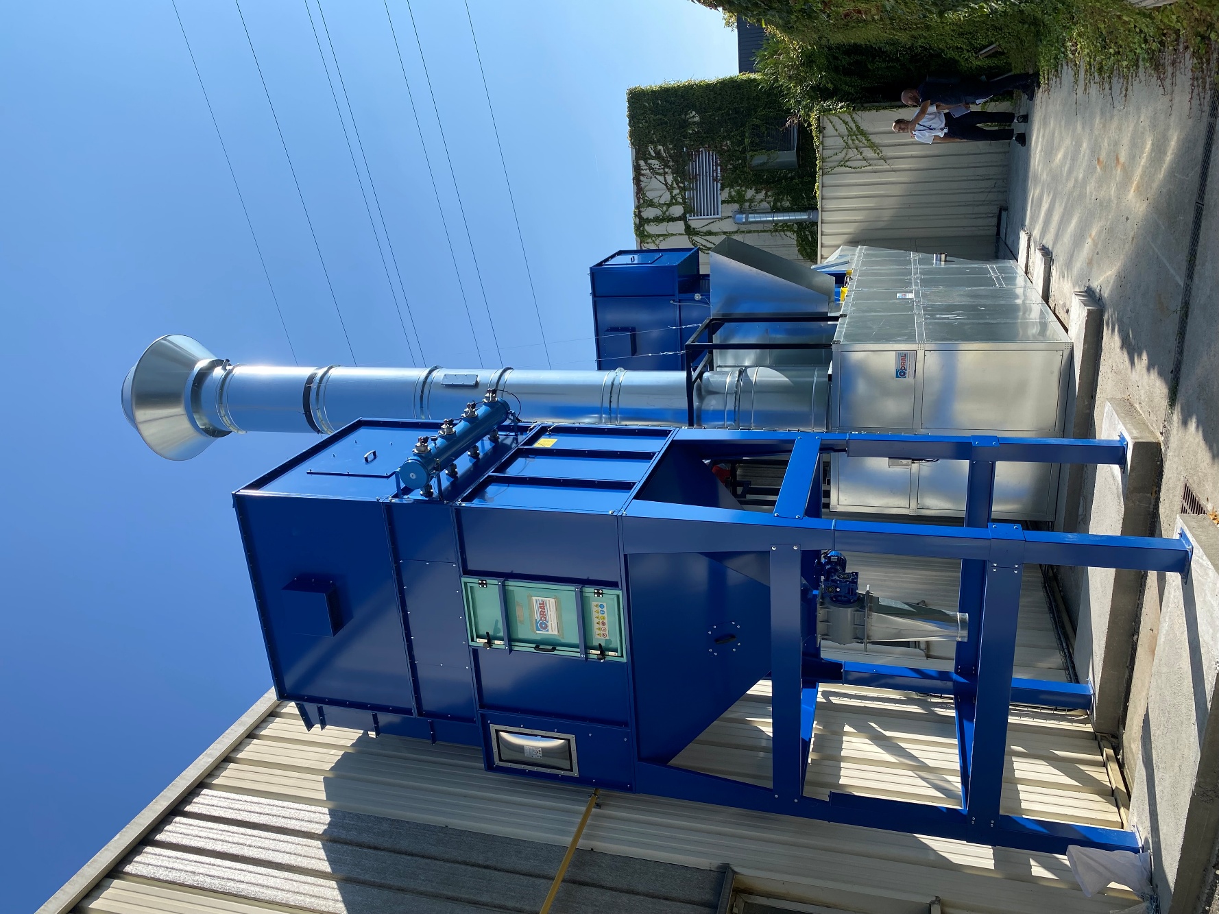 3 installations Oil mist system for machining Atex dust system for grinding Compensation by AHU